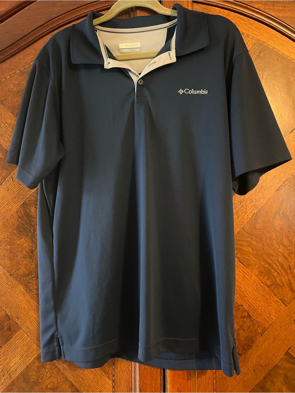 Columbia Men's Dark Blue Performance Polo with Light Trim